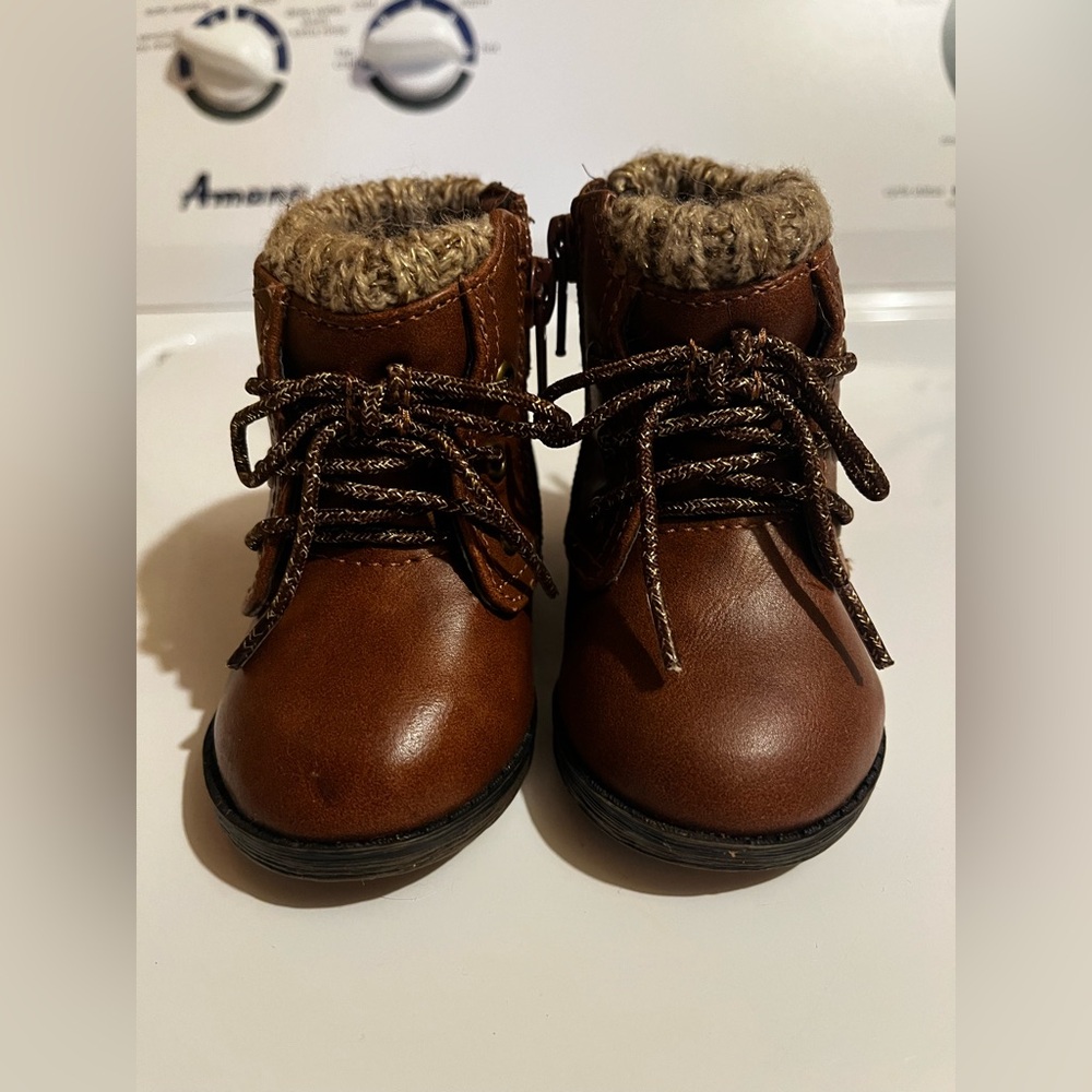 Adorable Brown Baby Boots with Faux Fur